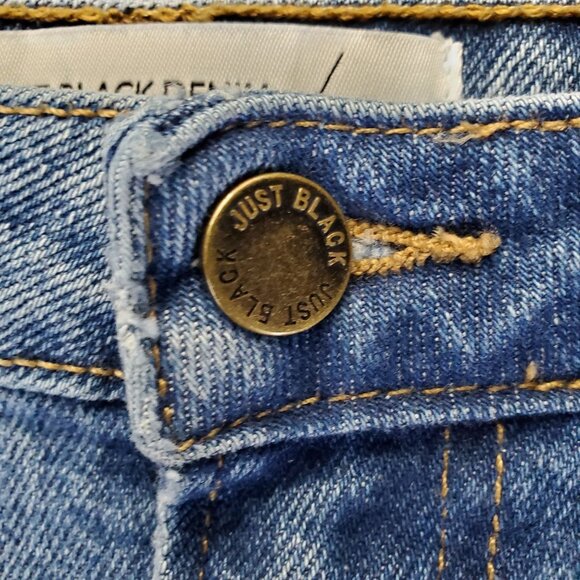 Just Black Denim Jeans Womens Size 29 Blue Distressed Raw Hem Straight Cut USA - Picture 9 of 12